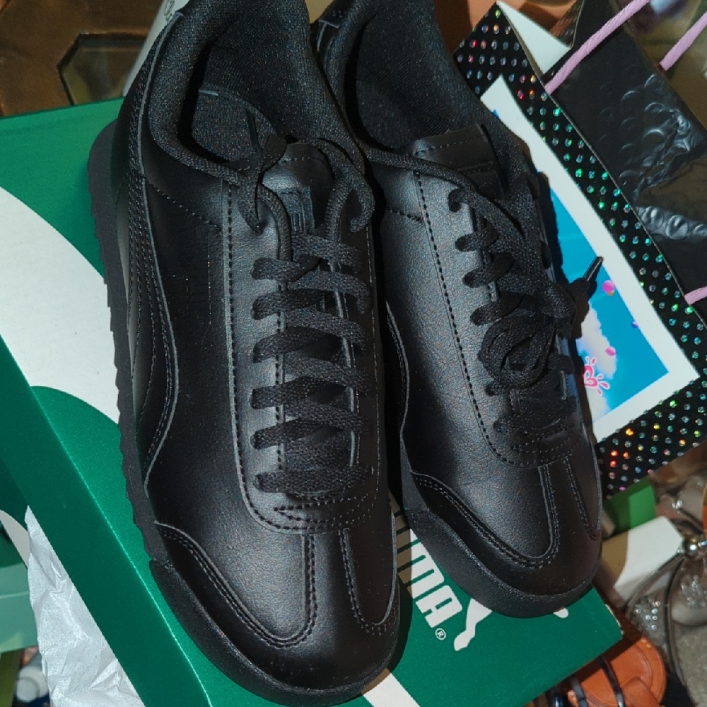 Puma Kids Black Sneakers